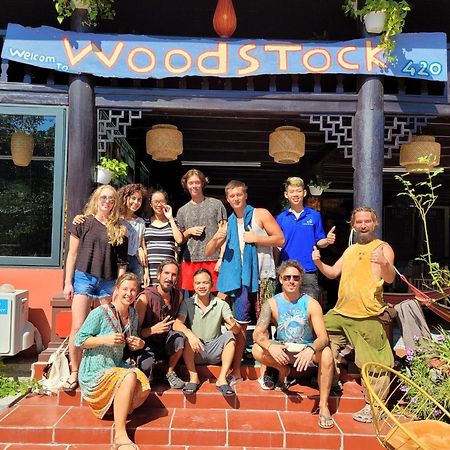 Woodstock Beach Camp Xuan Dam ภายนอก รูปภาพ